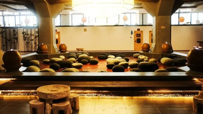 何氏汤泉游戏攻略盒子-何氏汤泉游戏温泉新体验