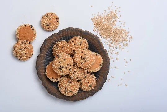 合成小芝麻芝麻饼-烘焙小芝麻饼
