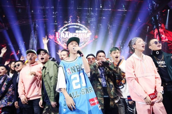 中国有嘻哈复活赛燃炸舞台,地下rapper能否逆袭夺冠